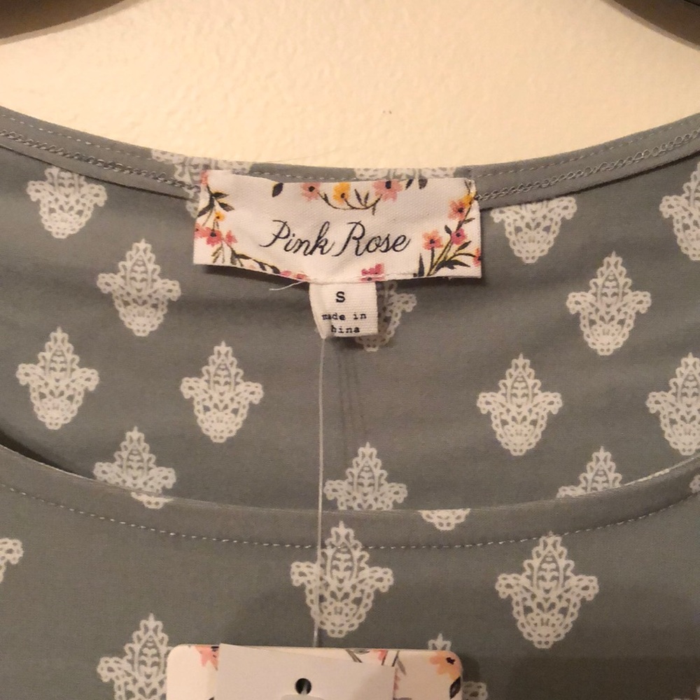 Dress - Picture 4 of 5
